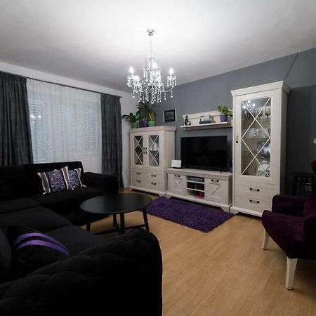 Apartments Mira Биоград на Мору Екстериор снимка