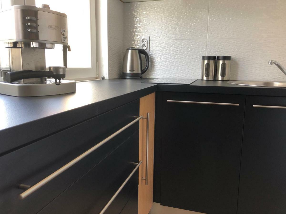 Apartments Mira Биоград на Мору Екстериор снимка